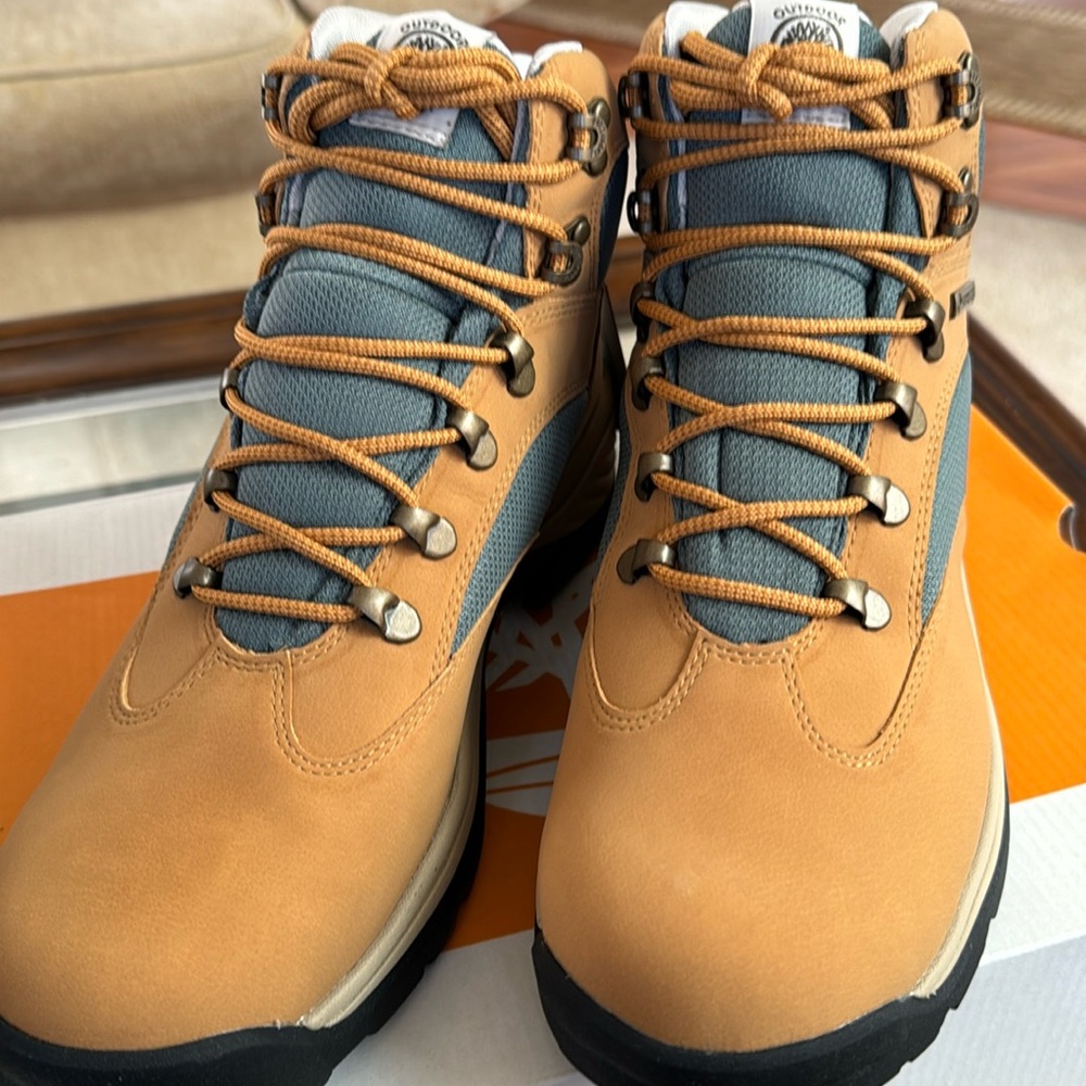 Timberland Womens Chocorua GTX Mid Hiker Leather Textile Wheat Boots 10 US